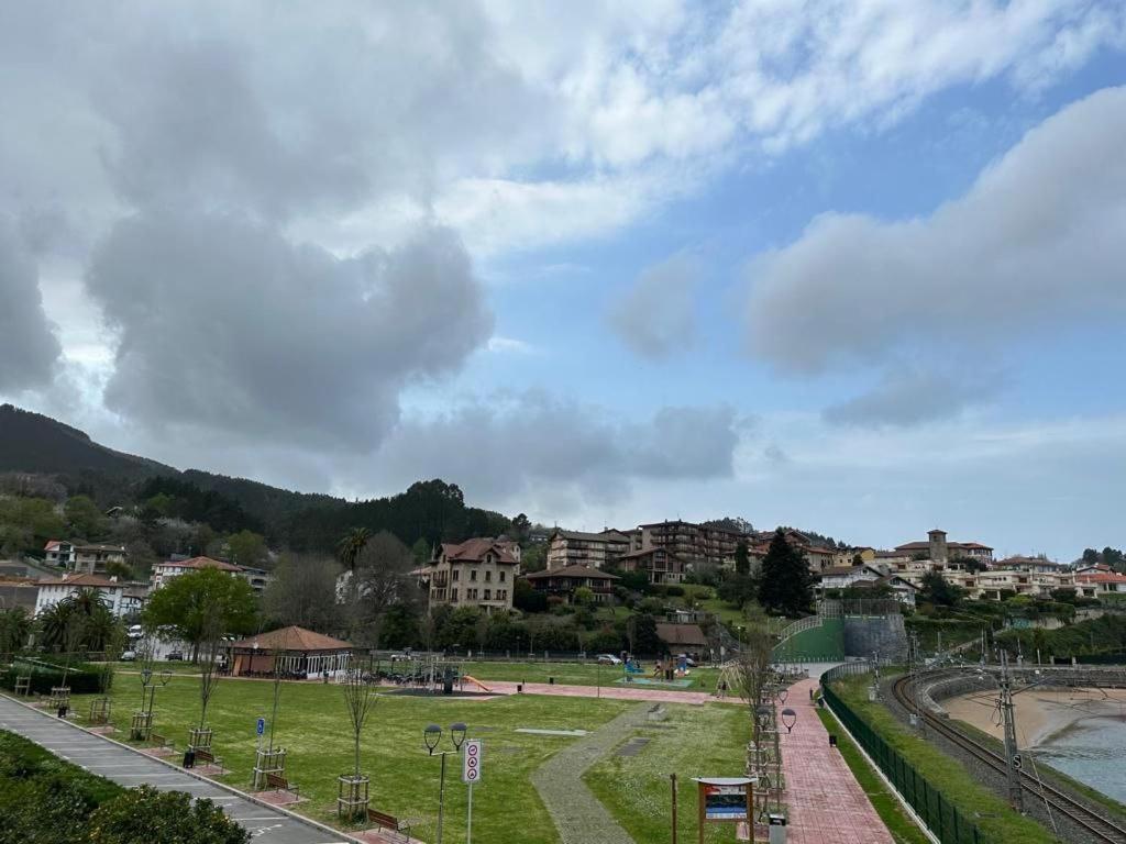 Urdaibai Apartment *